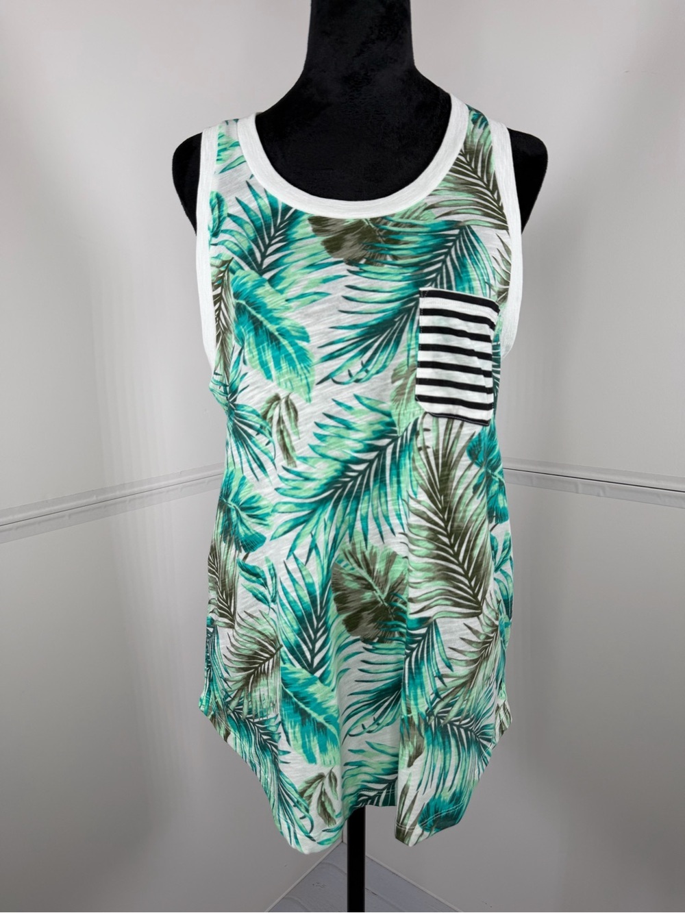 PINK Victoria's Secret Tropical Palm Print Tank Top Size Medium
